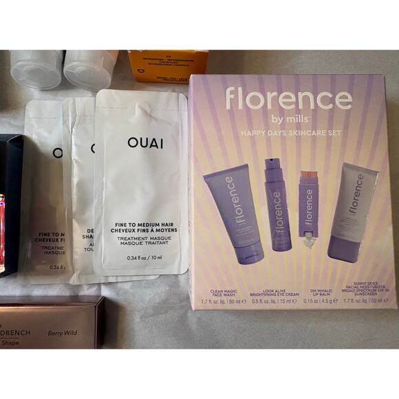 Beauty Bundle - Picture 7 of 7